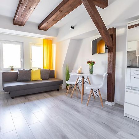 Apartamenty Dworcowa Zielona Góra Exteriör bild