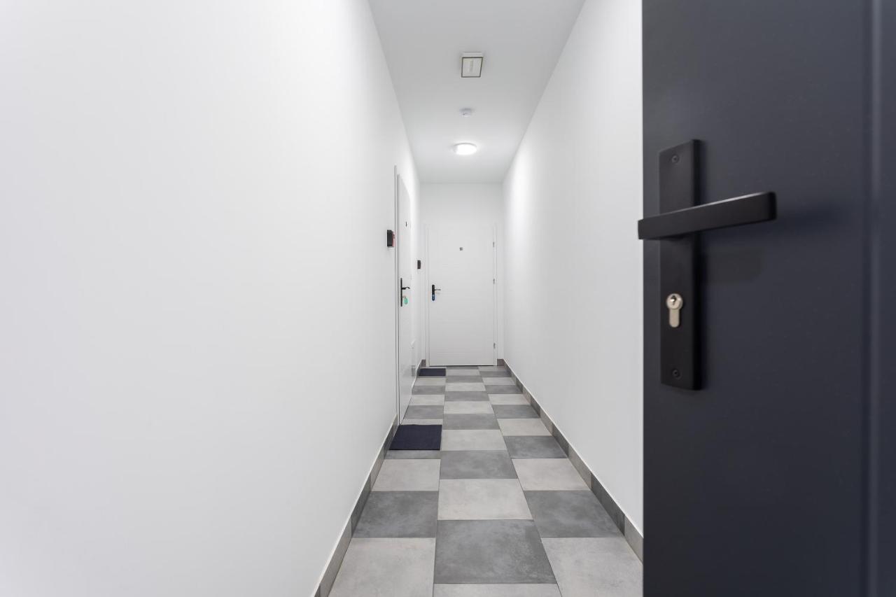 Apartamenty Dworcowa Zielona Góra Exteriör bild